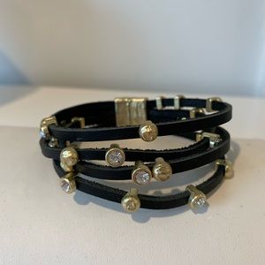 🆕🎁Black Leather Magnetic Wrap Bracelet